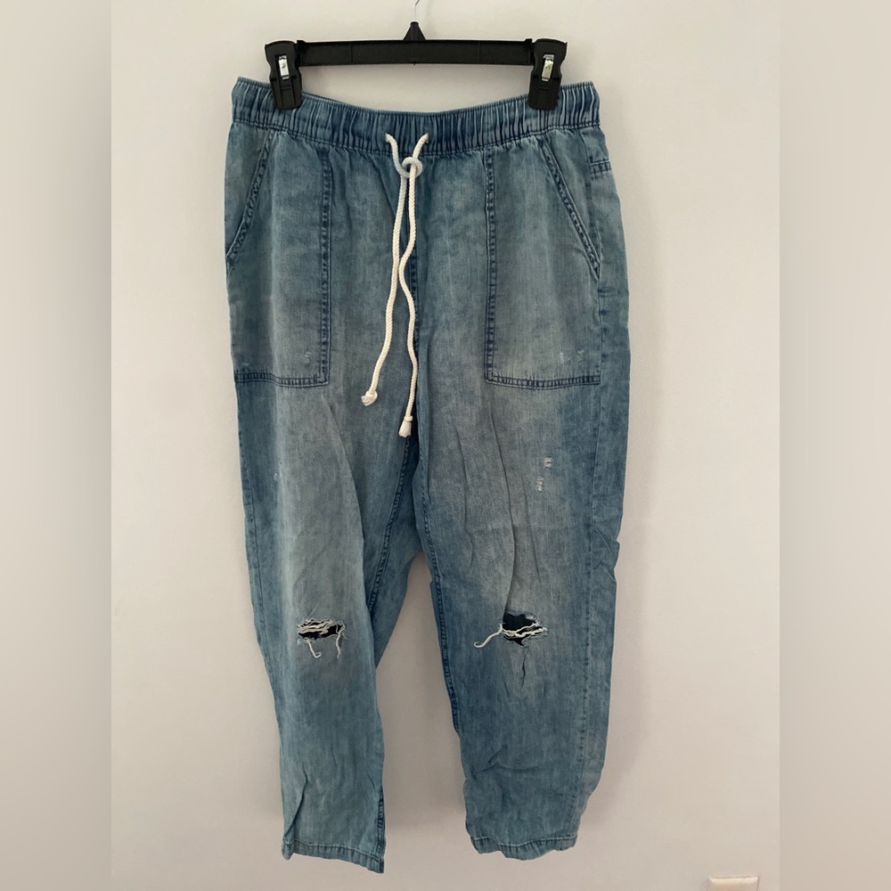 Distressed lounge pants